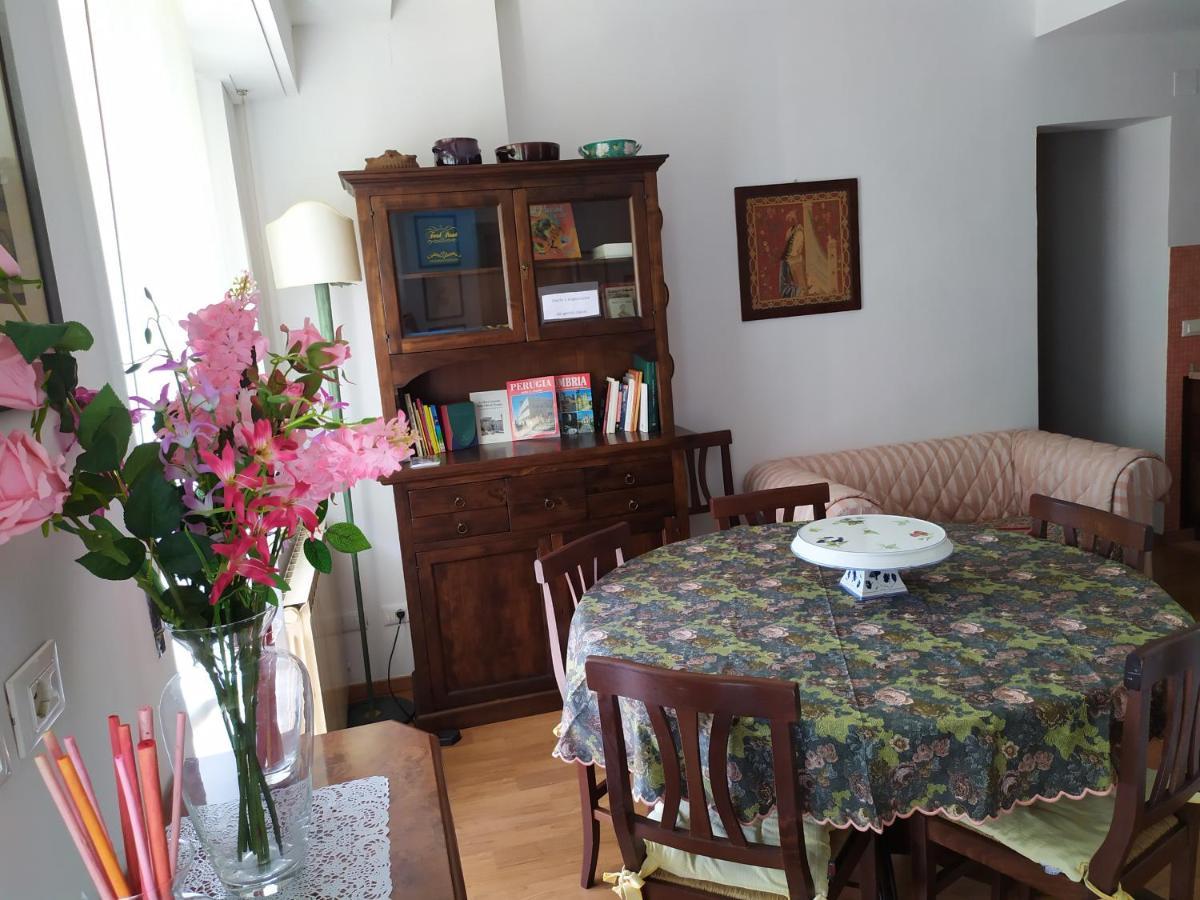 Casa Di Debora Hotel Perugia Ngoại thất bức ảnh